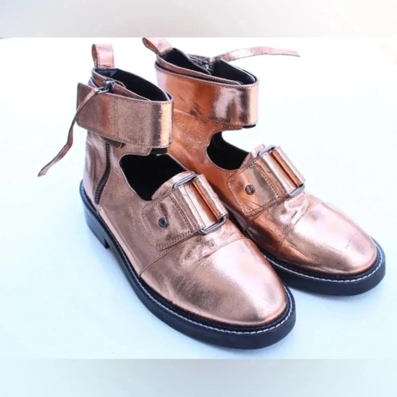 ASOS boots - Picture 1 of 11